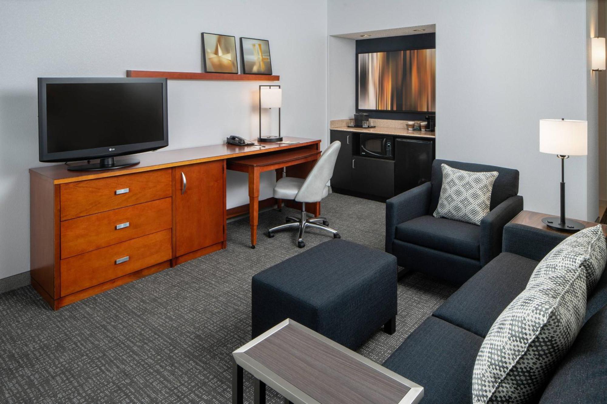 Courtyard By Marriott Dulles Airport Herndon/Reston Dış mekan fotoğraf