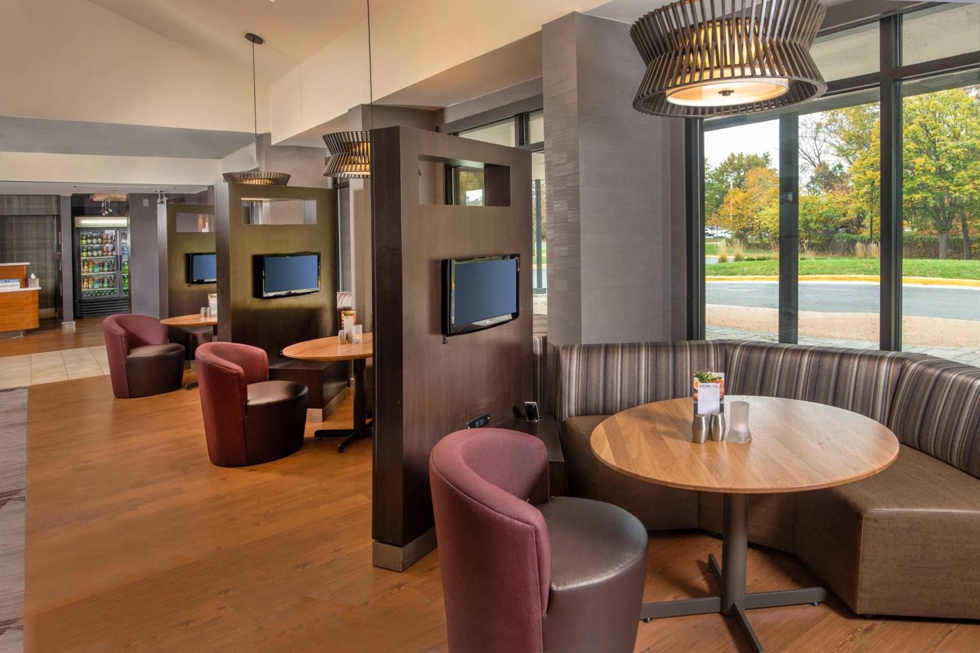 Courtyard By Marriott Dulles Airport Herndon/Reston Dış mekan fotoğraf