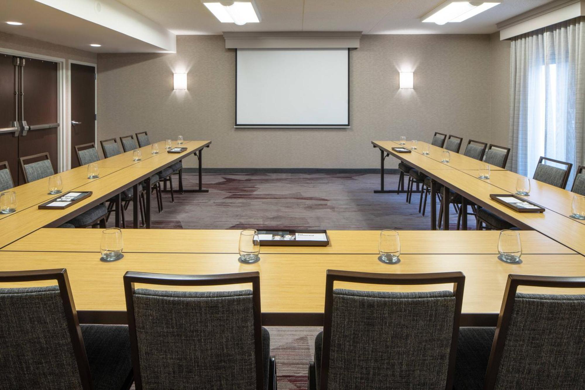 Courtyard By Marriott Dulles Airport Herndon/Reston Dış mekan fotoğraf